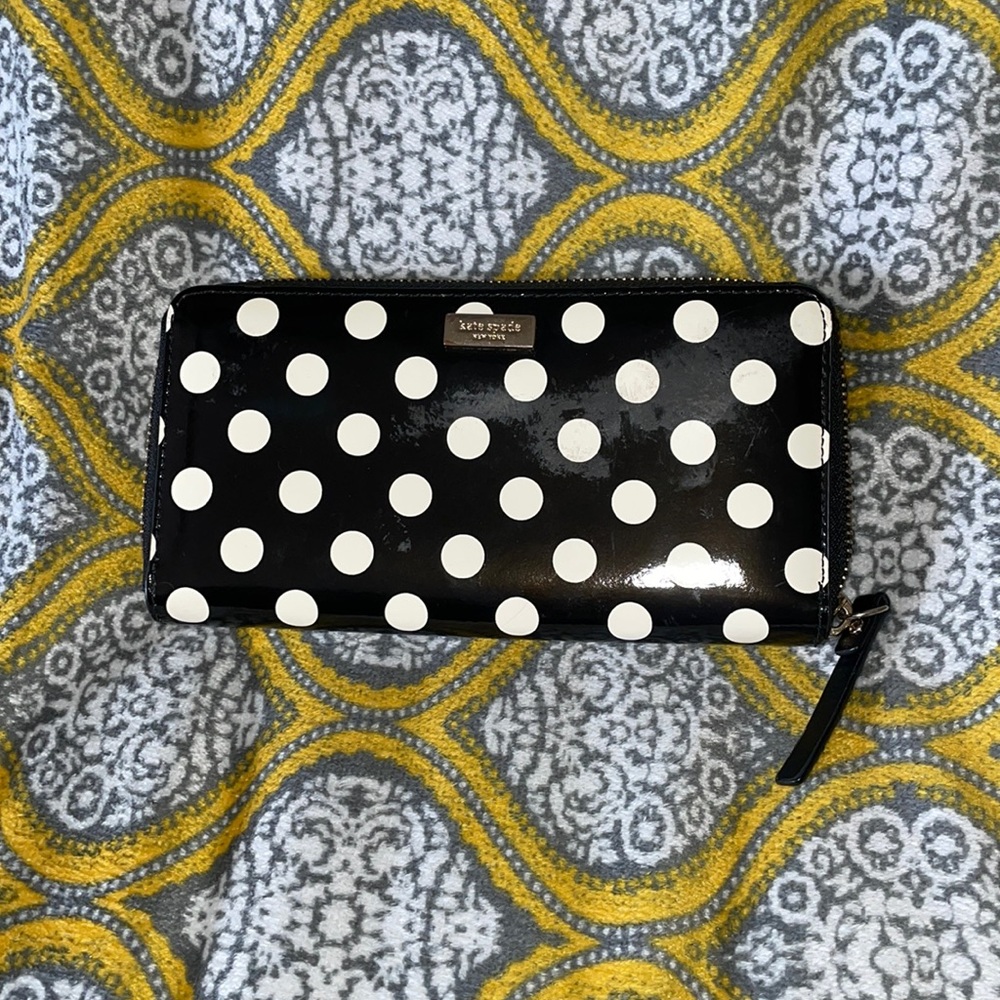 Kate spade polka dot wallet